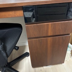 ニトリ　椅子＆机セット　リモートワーク　　の画像