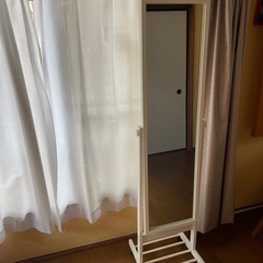 キャスター付き姿見