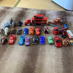 カーズミニカー、その他フィギュアの画像