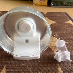 ペット用水飲みと回し車のセット