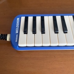 スズキ鍵盤ハーモニカの画像
