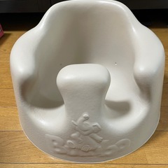 BUMBO バンボ　ベビーソファの画像