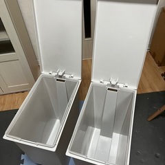 ニトリ　30L 
ゴミ箱の画像
