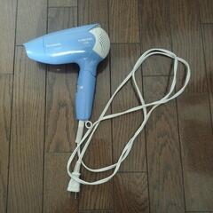 パナソニックのドライヤーの画像
