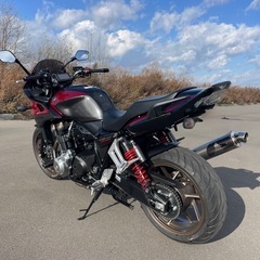 ⭐️YouTube見てね⭐️限定車⭐️ 低走行5800Km‼️CB1300 スーパーボルドールABS Eパッケージの画像