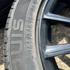 今週値下げ　
レオニス 15インチ 軽自動車用の画像