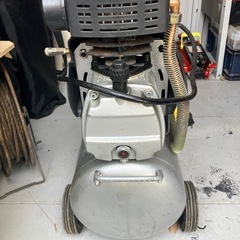 エアコンプレッサーの画像