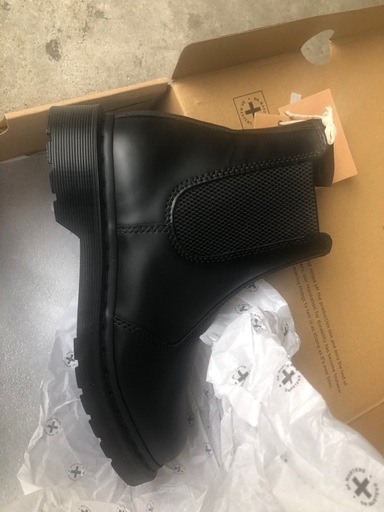 新品未使用品Dr.Martensのブーツサイズ間違い