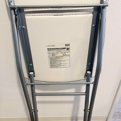 ニトリ 折りたたみ椅子の画像