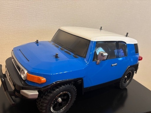 ラジコン TOYOTA FJクルーザー