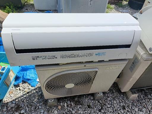 ルームエアコン