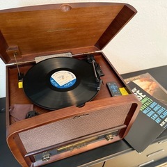 レコードプレーヤー
