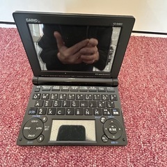 Ⓜ️商品 【土日対応】 ジャンク品　CASIO 電子辞書　XD-SW9100 ／XD-B4800 3器　本体のみ現状渡し　03-30-01の画像