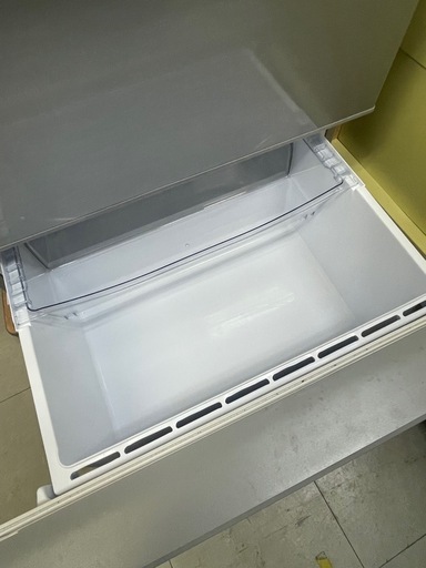 美品　冷蔵庫　ファミリーでも一人暮らしでも！