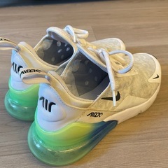 【状態良】Nike Air Max 270の画像