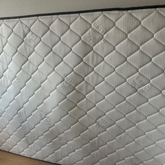 ほぼ未使用ダブルマットレスの画像