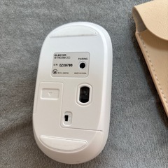 美品！パソコンのマウスです。の画像