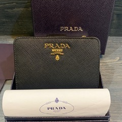 PRADAサフィアーノマルチカラー財布