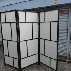 IKEA？ルームディバイダー