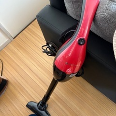 SWEEPLUSのコード付き掃除機部品あり　あげます