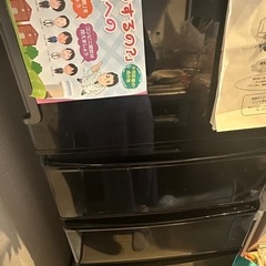 AQUA 355L 冷蔵庫の画像