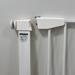 ベビーゲート　『Dear Baby（ディアベビー）』　取り付けラクラク!シンプルベビーゲート の画像