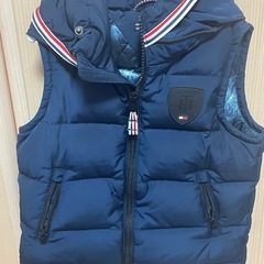 トミーヒルフィガー　ダウンベスト
