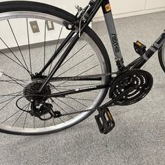 クロスバイク 自転車 黒　NEXTYLE ネクスタイル ライトなしの画像