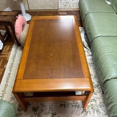 センターテーブル
