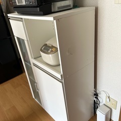 キッチン　収納棚