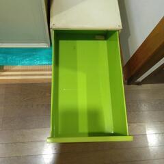 鉄製の衣装ケース、書類ケース　　鉄屑？の画像