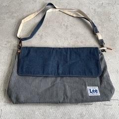 Lee ショルダーバッグ の画像