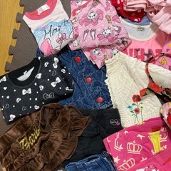 女の子　子供服の画像