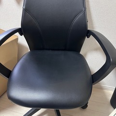 オフィスチェアの画像