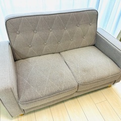 2人掛けソファの画像