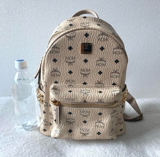 美品 ほぼ未使用 MCM リュック ベージュ