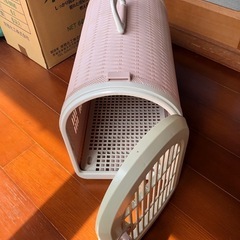 中古 IRIS　バスケットキャリーの画像