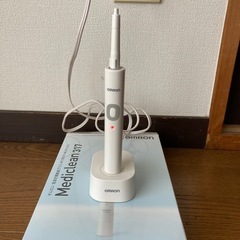 オムロン音波式電動歯ブラシ　HT-B317-W