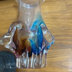 ガラス製花瓶2つの画像