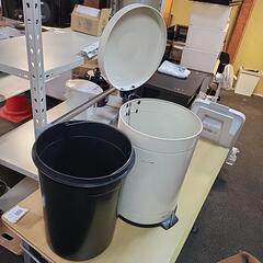 ゴミ箱の画像