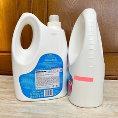 【新品】柔軟剤 ダウニー 4L サンライズフレッシュ 1本プラスおまけ付きの画像