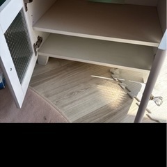 白いテレビ台　女子　子供部屋　角の棚　コーナー 部屋の隅 端っこ 角 TV台 の画像