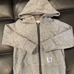 サイズ90⭐️ジップパーカー
