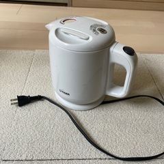 電気ケトル　ポット　タイガー