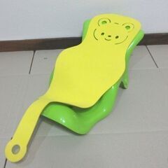 新生児用バスチェア　抗菌マット付き