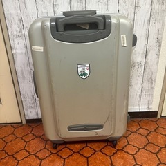 スーツケースの画像