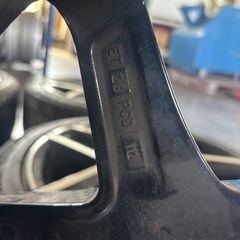 輸入車用18インチ 社外ホイールの画像