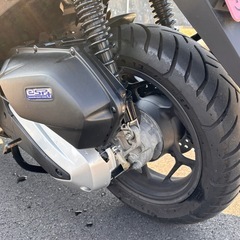 【走行2,000km】ホンダPCX JK05 純正グリップヒータ HMSマフラー付きの画像
