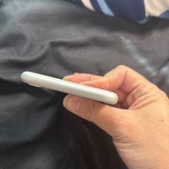iPhone8 64GB の画像