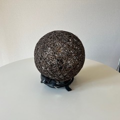 おしゃれなテーブルライト